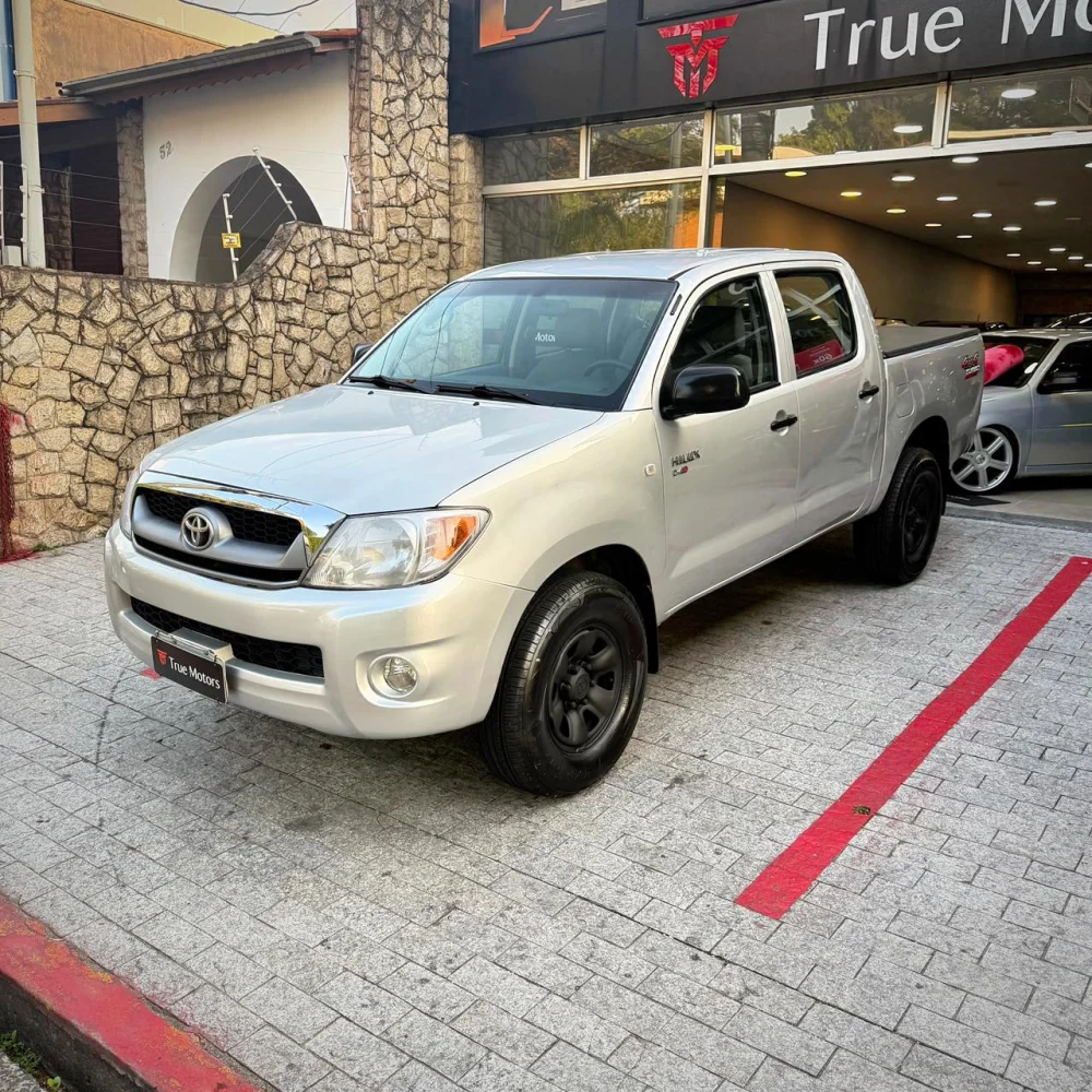 HILUX 2.5 4X4 MANUAL
